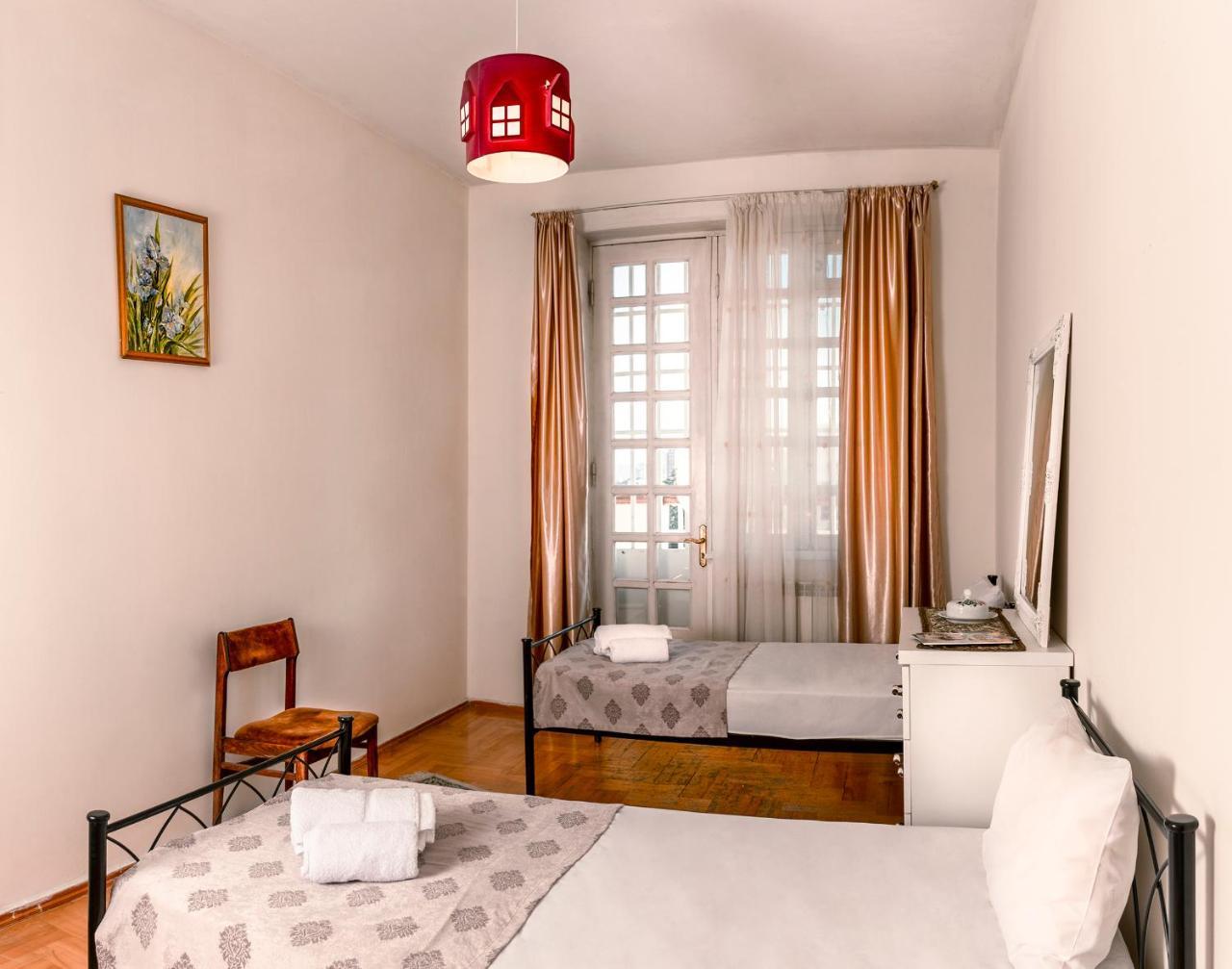 טביליסי Hotel 125 מראה חיצוני תמונה