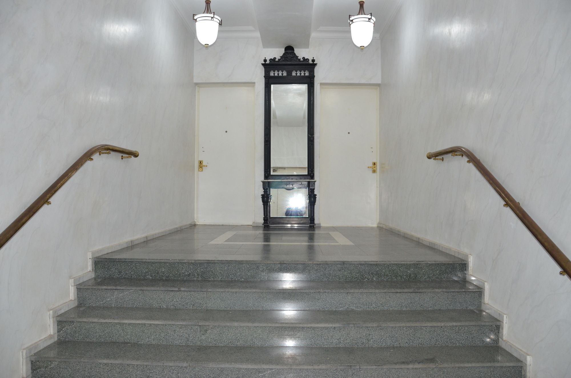 טביליסי Hotel 125 מראה חיצוני תמונה